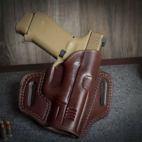 Quickship Glock 19 Pancake Style Leather Holster Model 2010