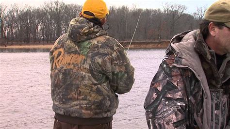 Winter Crappie Fishing | Crappie fishing, Walleye fishing, Fishing women