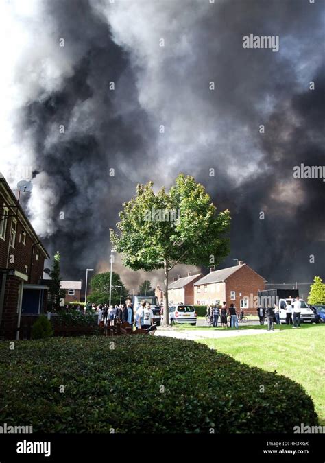 Showing huge smoke clouds from fire Stock Photo - Alamy