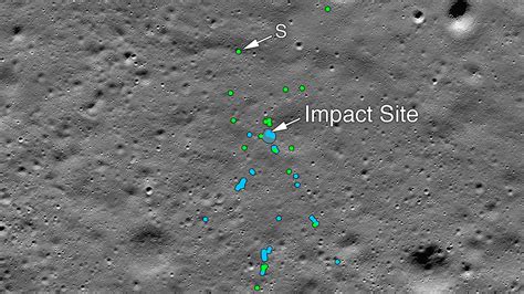 NASA Finds India’s Vikram Moon Lander Crash Site, With Amateur’s Help - The New York Times