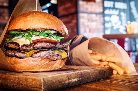 50 Best Burger Joints: Real Deal Hole-in-the-Wall Eateries | Cheapism.com