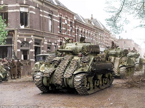 WWII tank photos revealed in amazing colour | Daily Mail Online