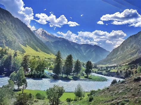 A complete travel guide to Gurez Valley in Kashmir