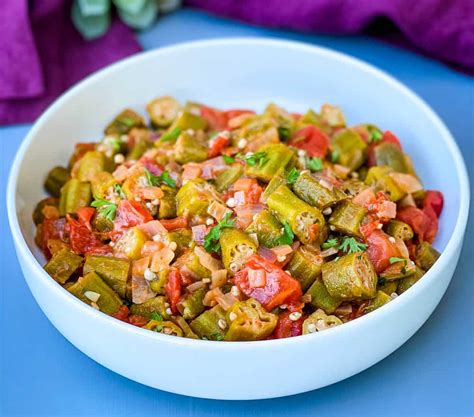 Stewed Okra and Tomatoes + {VIDEO}