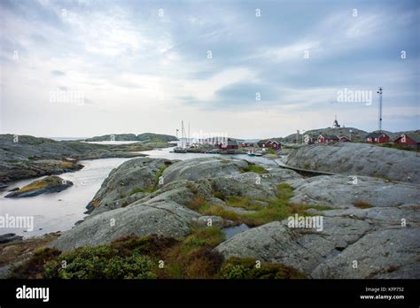 The Weather Islands, a clutch of bare-faced rocks in the Bohuslän Archipelago, West Sweden Stock ...