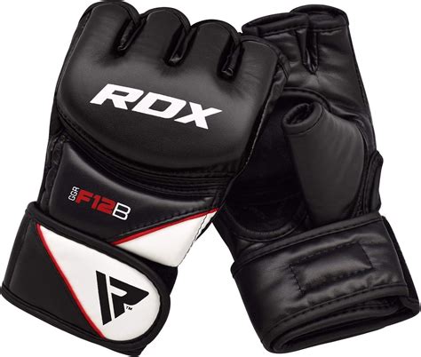 10 Best Kickboxing Gloves for Pros, Beginners & Women (2022)