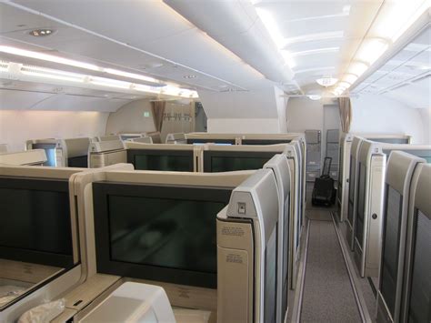 Asiana Airlines Stops Selling First Class - One Mile at a Time