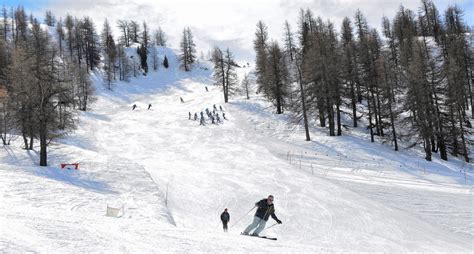 Sauze d'Oulx Ski Holidays & Deals 2024/2025 | Italy Skiing | Inghams