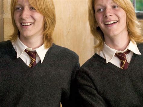 Harry Potter’s Weasley twins look pretty different now | Nova 100