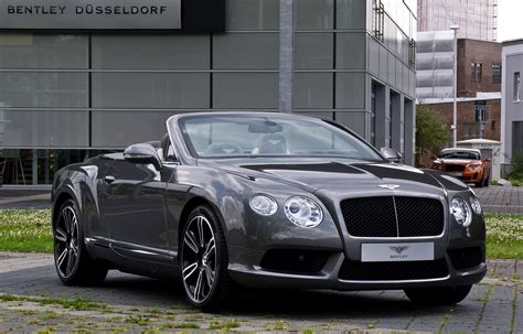 File:Bentley Continental GTC V8 (II) – Frontansicht (1), 18. Juli 2012, Düsseldorf.jpg ...