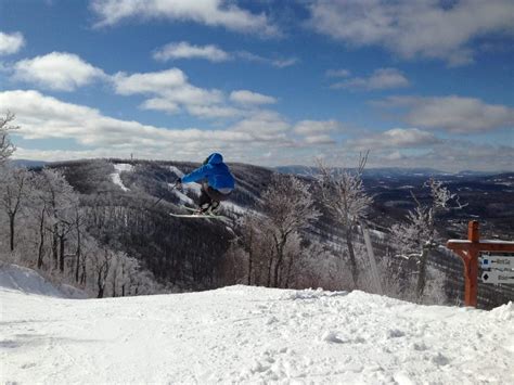 Windham Mountain Ski Resort: Skiing Getaways Upstate New York - Behind the Scenes NYC (BTSNYC)