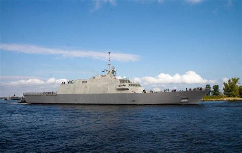 Naval Photos: USS Fort Worth (LCS 3)