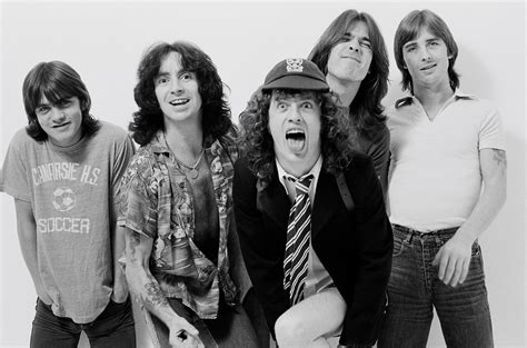 AC/DC’s ‘Highway to Hell’ Turns 40: Musicians Reflect on the Final Bon ...