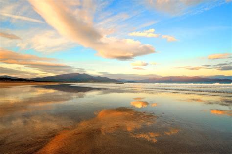 Best beaches in Ireland: Top 10 beaches to visit in 2019 | Skyscanner ...