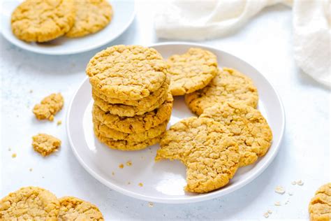 Oat Biscuits Recipe (Homemade Hobnobs) - My Morning Mocha