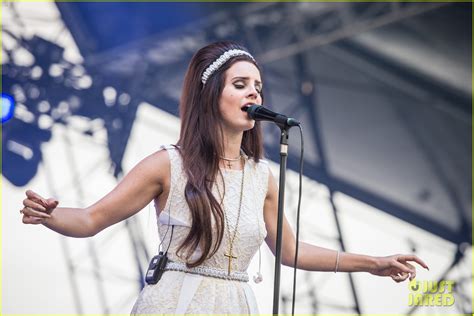 Lana Del Rey: Eurockeennes Music Festival Performance!: Photo 2682055 | Lana Del Rey Pictures ...