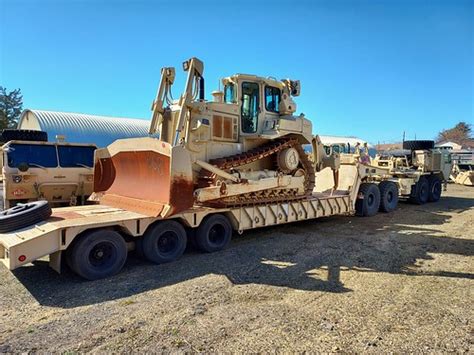 M983A4/ M870A1 trailer & CATERPILLAR D9R | Paul Clayton | Flickr