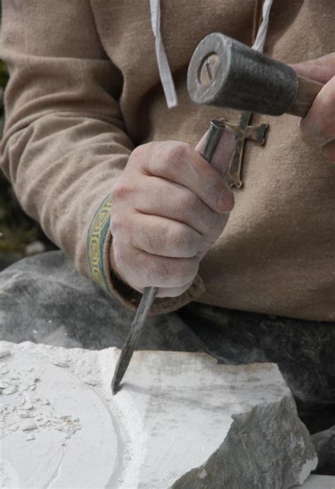 What is a Stonemason? (with pictures)