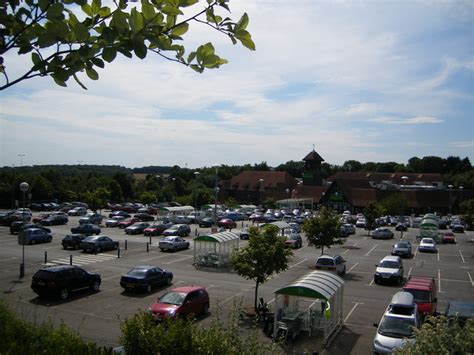 ASDA High Wycombe © Ray Stanton cc-by-sa/2.0 :: Geograph Britain and ...