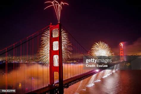 165 Golden Gate Bridge Fireworks Stock Photos, High-Res Pictures, and Images - Getty Images