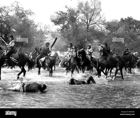 MAJOR DUNDEE -1965 Stock Photo - Alamy