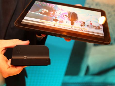 Motorola Xoom - CES (photos) - CNET