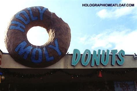 HOLY MOLY Donut SHOP