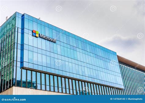 May 12, 2019 - Vancouver, Canada: Logo of Microsoft Corporation on West Side of Pacific Cente ...