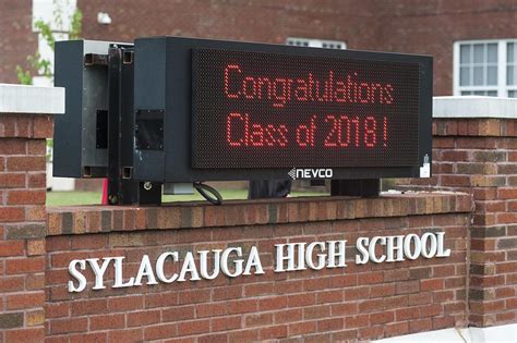 Scenes from 2018 graduation at Sylacauga High School (photo gallery ...