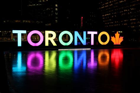 “Toronto” sign - Fonts In Use