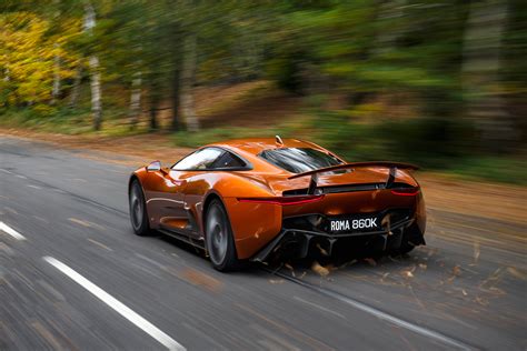 Jaguar C-X75 concept super car star du film 007 Spectre