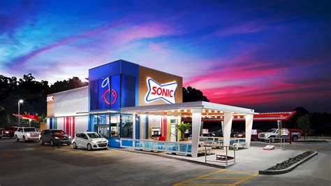 Sonic opens first redesigned drive-in in Oklahoma | Fox Business