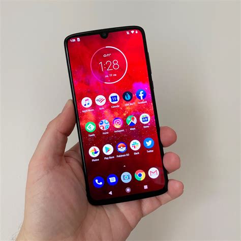 Motorola Moto Z4 Review: Moto Mods Can't Boost an Average Phone