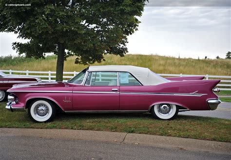 1961 Chrysler Imperial LeBaron - Information and photos - MOMENTcar