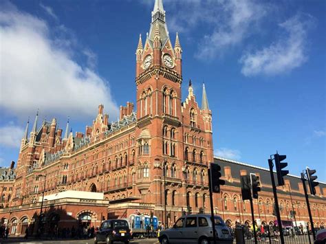 St Pancras International Station | Britain Visitor - Travel Guide To Britain