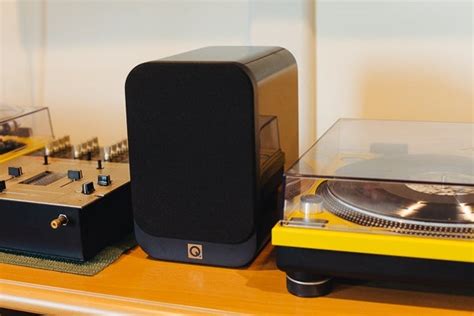 The Best Record Player Setup for Beginners | Wirecutter