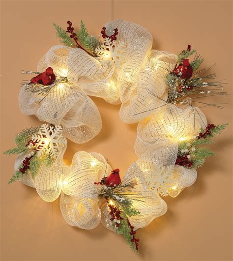 Decorative Wreaths - Battery Operated Prelit Christmas Wreath, Clear Lights