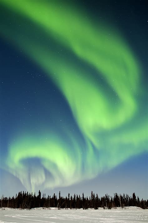 Aurora Borealis in Yellowknife, NWT - PHOTONews Magazine