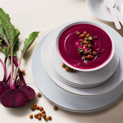 Curried beetroot soup with spiced chickpeas - MyKitchen