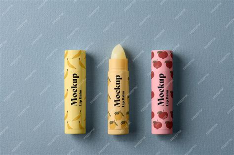 Premium PSD | Lip balm packaging mockup