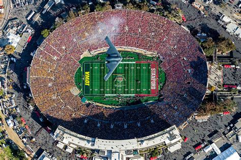 Mark Holtzman's B-2 Flying over the Rose Bowl Game Photo Featured in ...