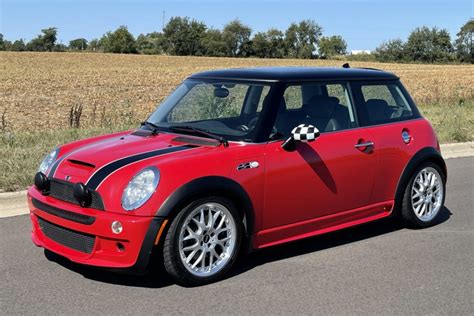 No Reserve: 43k-Mile 2002 Mini Cooper S for sale on BaT Auctions - sold ...