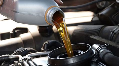 Types of Lubricant Used in Automobiles - litsuit.com