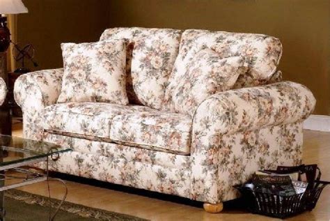 Floral Pattern Fabric Traditional Sofa | SofaMoe in 2020 | Sofa design ...