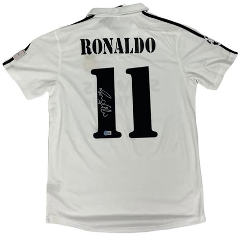 Ronaldo Nazario Signed Real Madrid Jersey (Beckett) | Pristine Auction