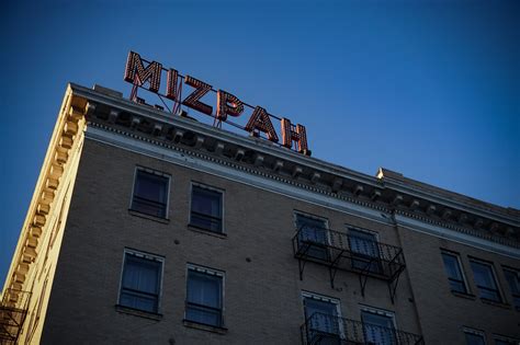 Haunting of the Mizpah Hotel, Nevada - Amy's Crypt