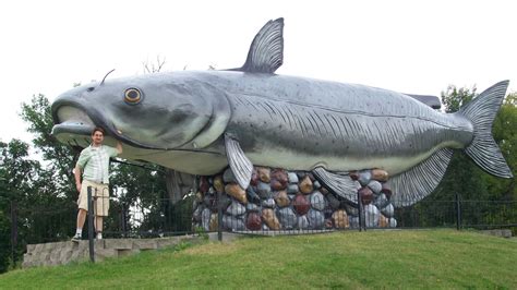 World's Largest Catfish Statue: world record in Wahpeton, North Dakota