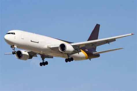 Boeing 767 Freighter | Cargo & Freight Air Charter Services