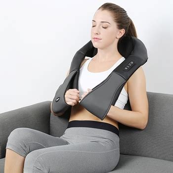 Naipo Neck and Shoulder Massager Review