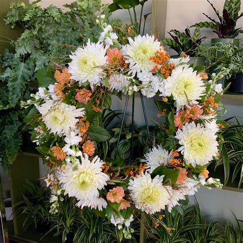 Funeral Flowers in Ottawa | Scrim’s Florist – Scrim's Florist